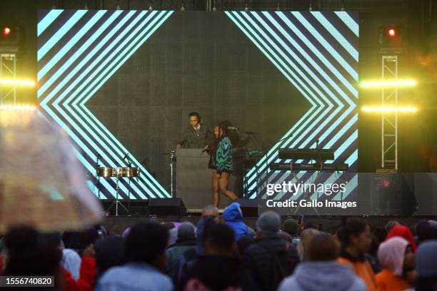 Simmy Sa Singer Simmy Photos and Premium High Res Pictures - Getty Images