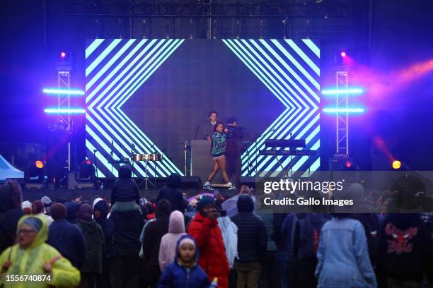 Simmy Sa Singer Simmy Photos and Premium High Res Pictures - Getty Images