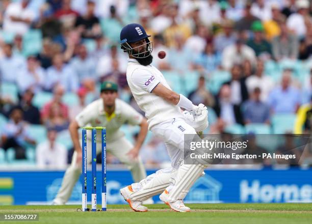 England's Moeen Ali avoids a bouncer during day one of the fifth LV= Insurance Ashes Series test match at The Kia Oval, London. Picture date:...