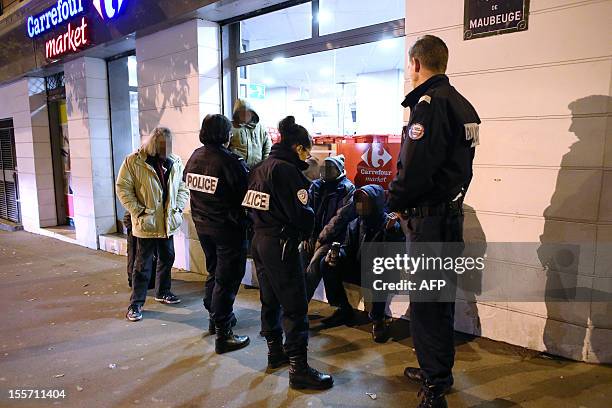 Bapsa 77 Bapsa Stock Photos, High-Res Pictures, and Images - Getty Images