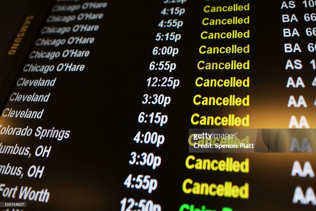 Air Travel In New York City Disrupted By Nor'Easter Storm