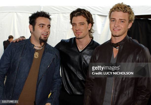 Members of the band N*SYNC arrive for the 29th Annual American Music Awards 09 January 2001 in Los Angeles. The group is nominated for 'Favorite...