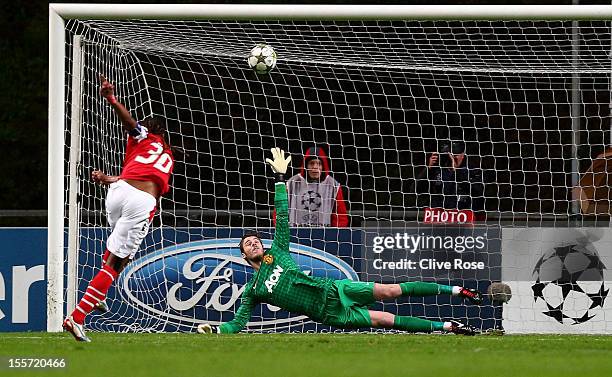 Alan of Braga scores a penalty past David de Gea of Manchester United during the UEFA Champions League Group H match between SC Braga and Manchester...
