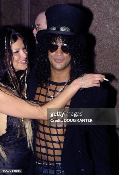 Slash 2001 5,643 Slash In Concert Stock Photos, High-Res Pictures, and Images ...