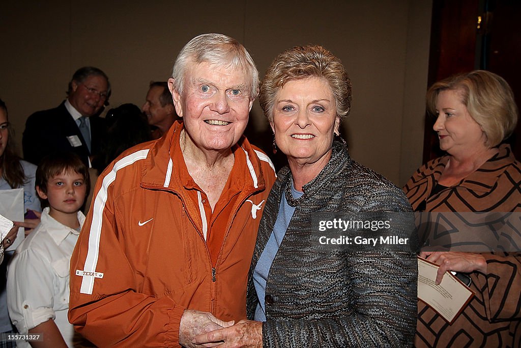 UT Football Coach Darrell Royal - File Photos