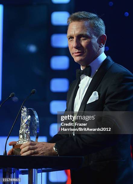 Actor Daniel Craig accepts the Britannia Award for British Artist of the Year at the 2012 BAFTA Los Angeles Britannia Awards Presented By BBC AMERICA...