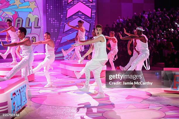 Singer Justin Bieber performs during the 2012 Victoria's Secret Fashion Show at the Lexington Avenue Armory on November 7, 2012 in New York City.