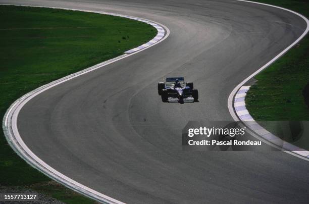 Damon Hill from Great Britain drives the Rothmans Williams Renault Williams FW17 Renault V10 during practice for the Formula One Spanish Grand Prix...