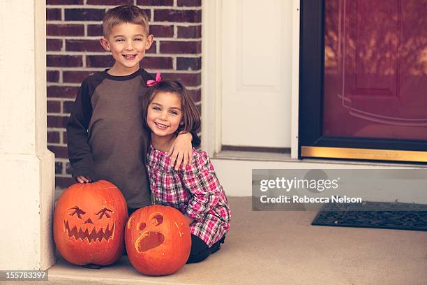 Boy And Girl With Their Jack O Lanterns, Foto de stock
