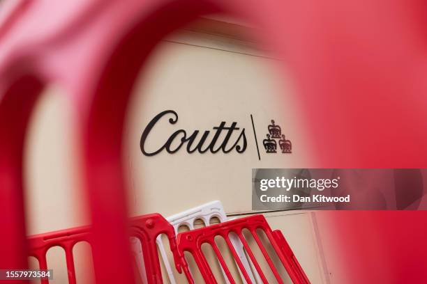 Coutts 1,702 Coutts London Stock Photos, High-Res Pictures, and Images - Getty ...