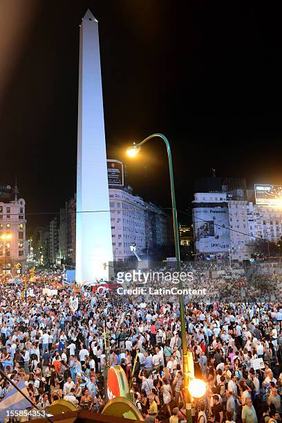 Argentinian citizens march in a protest against the government of Cristina Kirchner at Plaza de Mayo on November 08, 2012 in Buenos Aires, Argentina....