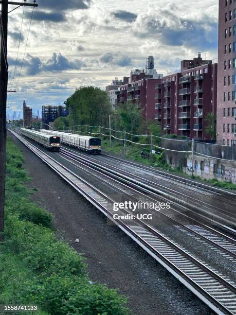Li Railroad 1,212 Long Island Railroad Stock Photos, High-Res Pictures, and Images ...
