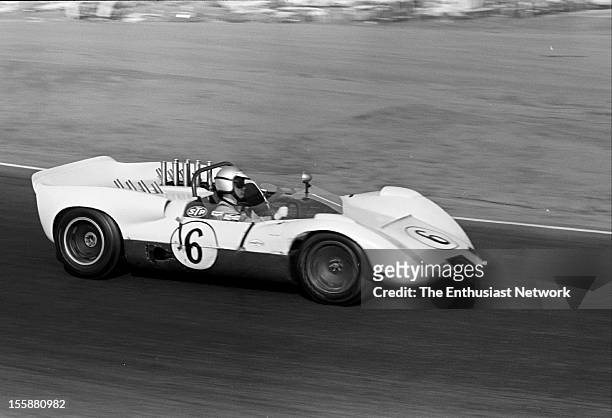 Times Grand Prix - Riverside. Roger Penske driving a Chevrolet powered Chaparral 2A to a second place finish.