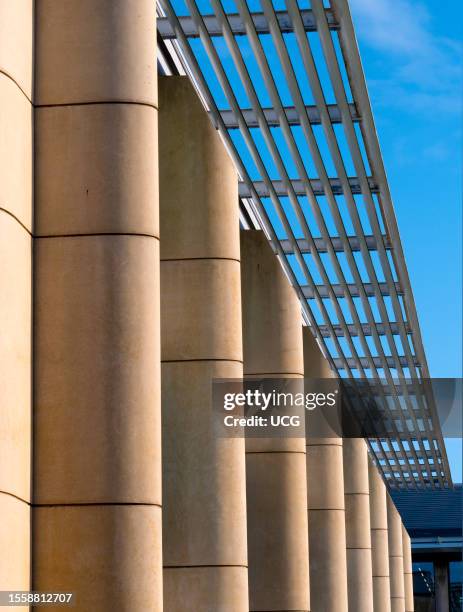 Facade of a building in Cowley Business Centre, Oxford.