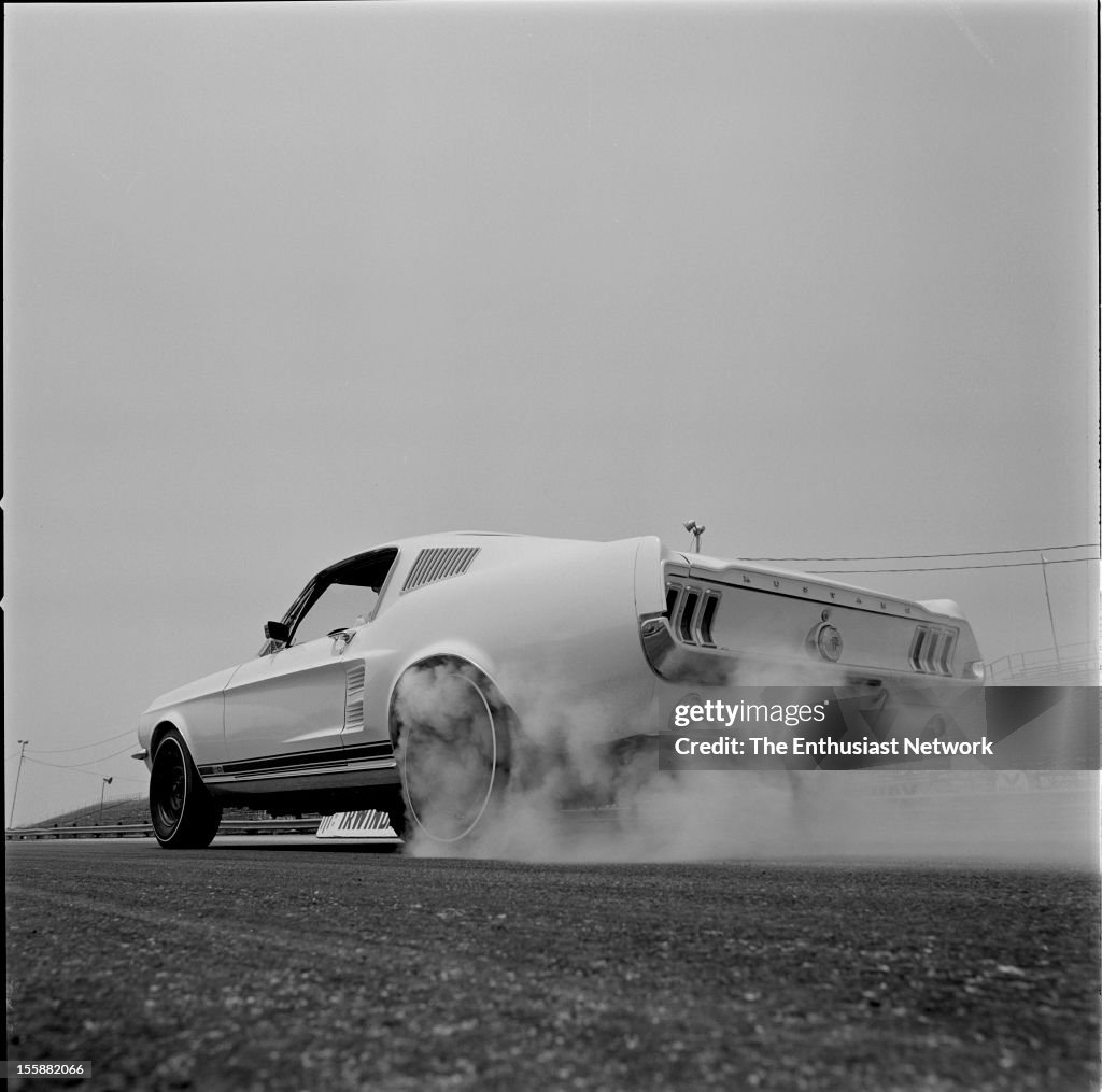 John Thawley 1967 Ford Mustang GTA - Irwindale - VW Volkswagen Windows...