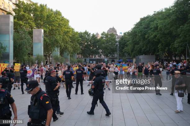Dozens of people protest against a Vox rally, at Llibertat square, on July 20 in Reus, Tarragona, Catalonia, Spain. The Vox rally is being held ahead...