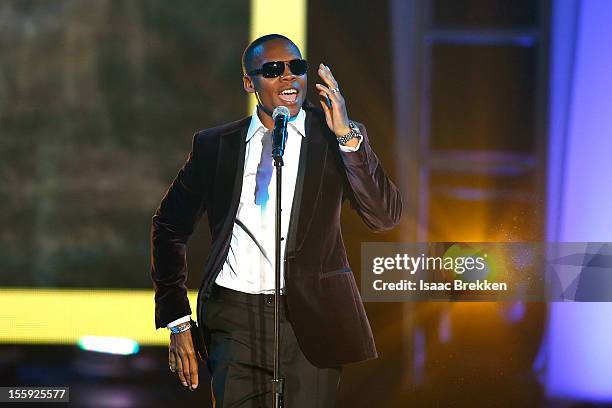 Devoe Singer Ronnie Devoe Photos and Premium High Res Pictures - Getty Images