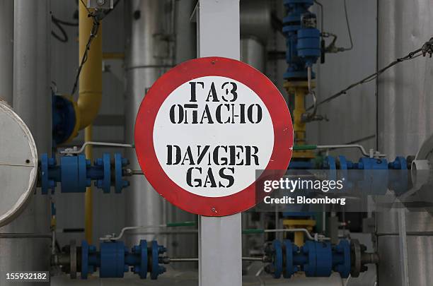 Vehicles Display Warning Signs Reading Photos and Premium High Res ...