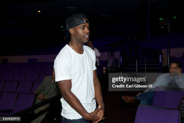 Singer Luke James discuss the music scene with local Las Vegas High School Students at on November 7, 2012 in Las Vegas, Nevada.