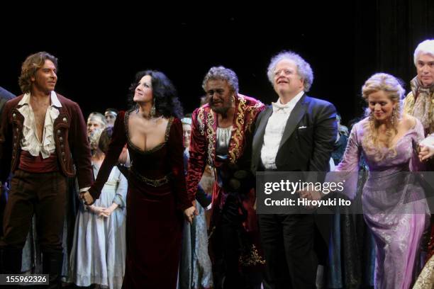 Curtain call at the 125th Anniversary Gala at the Metropolitan Opera House on Sunday night, March 15, 2009.This image;From left, Roberto Alagna,...
