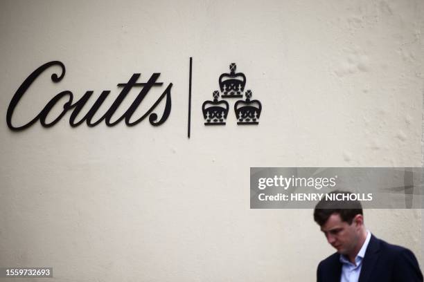 Coutts 190 Coutts Banks Stock Photos, High-Res Pictures, and Images - Getty Images