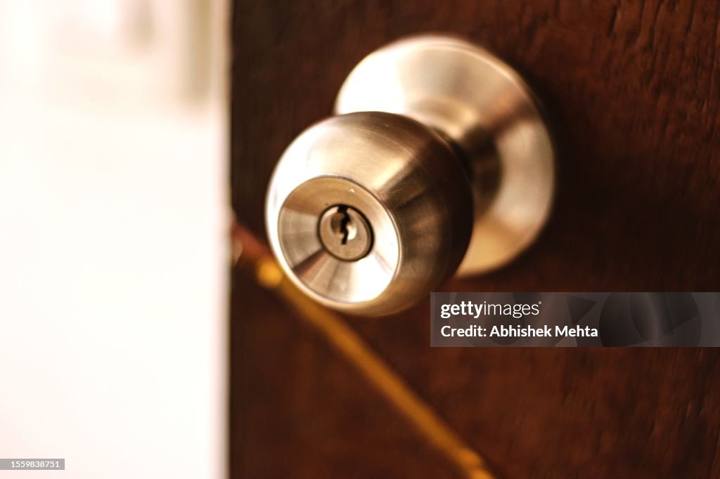 Door lock