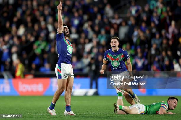 Shaun Johnson of the Warriors celebrates his drop goal in golden point extra time to win the match during the round 21 NRL match between the Warriors...