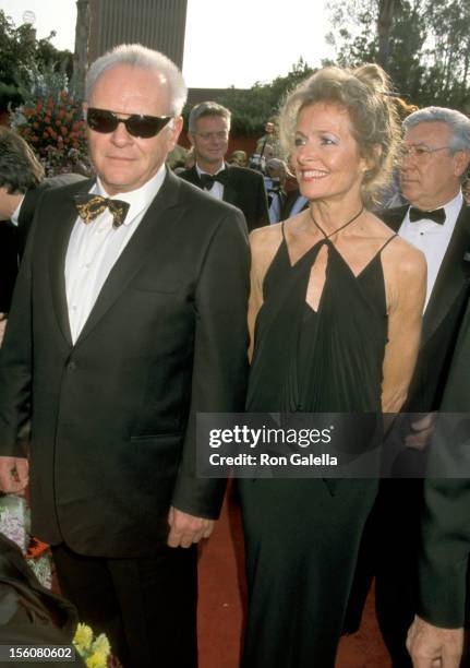 Anthony Hopkins and Wife Jennifer Lynton during The 73rd Annual Academy Awards - Arrivals at Shrine Auditorium in Los Angeles, California, United...