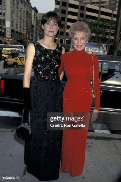 Kelly Curtis and Janet Leigh during The Fragrance Foundation Celebrates 30 Years of FIFI Awards at Avery Fisher Hall at Lincoln Center in New York...