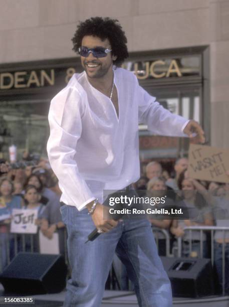 Singer Shaggy Performs on 'The Today Show' Summer Concert Series on July 6, 2001 at Rockefeller Plaza in New York City, New York.