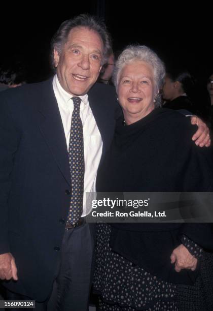 Actor George Segal and wife wife Sonia Schultz Greenbaum attending the premiere of 'The Thin Red Line' on December 22, 1998 at the Academy Theater in...