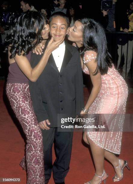 Actors Tia Mowry, Tahj Mowry, and Tamera Mowry attend the 31st Annual NAACP Image Awards on February 12, 2000 at Pasadena Civic Auditorium in...