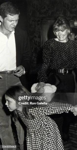 Actress Jane Curtin, husband Patrick Lynch and daughter Tess attending the opening night of 'Moscow Circus' on September 15, 1988 at Radio City Music...