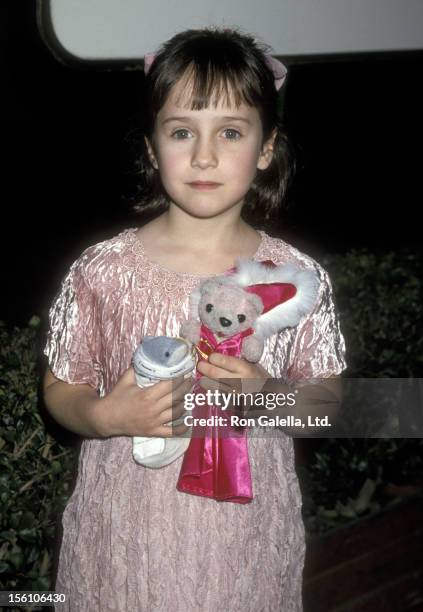 Actress Mara Wilson attends the 52nd Annual Golden Globe Awards on January 21, 1995 at Beverly Hilton Hotel in Beverly Hills, California.