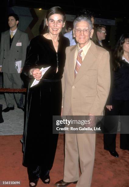 Tom Ragusa 616 Paula Prentiss Photos & High Res Pictures - Getty Images