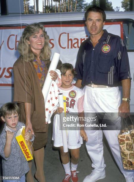 Actor Robert Urich, wife Heather Menzies, and daughter Emily Urich attend 'The Greatest Show on Earth' - Ringling Bros. And Barnum & Bailey Circus on...