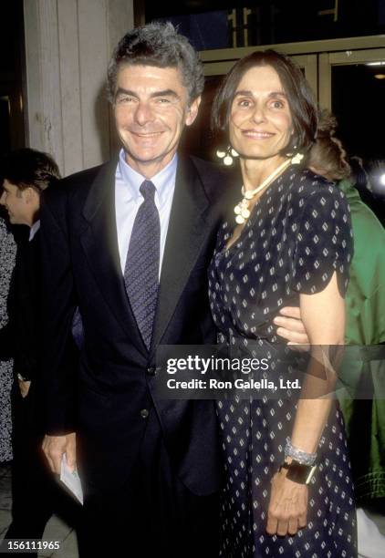 Actor Richard Benjamin and Actress Paula Prentiss attend the 'Sliver' Westwood Premiere on May 19, 1993 at Mann National Theatre in Westwood,...