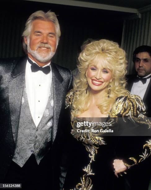 Musicians Kenny Rogers and Dolly Parton attend The RP Foundation Fighting Blindness Humanitarian Award Dinner Honoring Frank Bennack, Jr. On April...