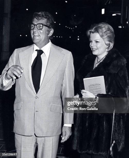 Singer Dean Martin and date Catherine Hawn being photographed on April 2, 1973 at Chasen's Restaurant in Beverly Hills, California.