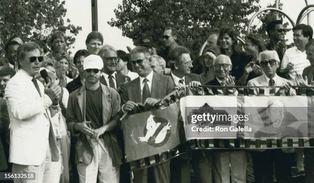 Robert Wagner, Steven Spielberg, Jay Stein, Sidney Sheinberg, Walter Lantz and Lew Wasserman attending 'Grand Opening of Universal Studios' on June...