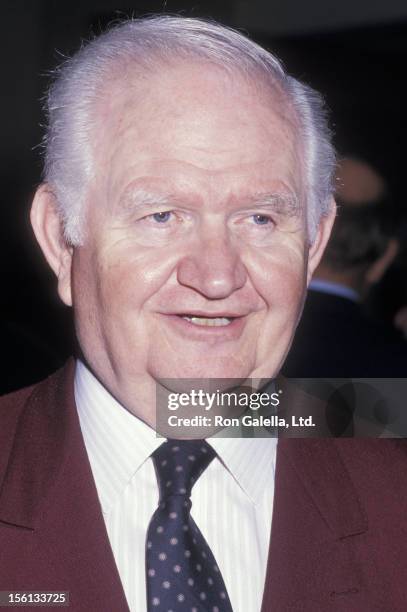 116 Robert Prosky Stock Photos, HighRes Pictures, and Images Getty
