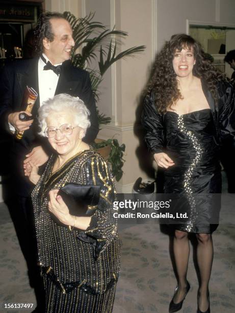 Actor Vincent Schiavelli, his mother, and Actress Allyce Beasley attend the 45th Annual Golden Globe Awards on January 23, 1988 at Beverly Hilton...