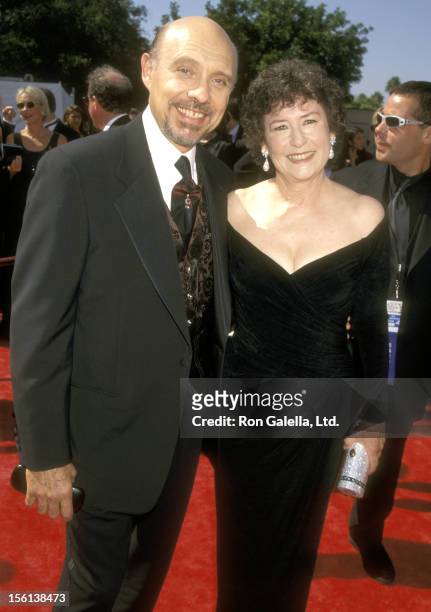 Actor Hector Elizondo and wife Carolee Campbell attend the 50th Annual Primetime Emmy Awards on September 13, 1998 at Shrine Auditorium in Pasadena,...