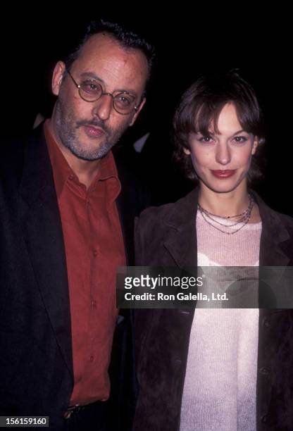 Actor Jean Reno and wife Nathalie Dyszkiewicz attend the premiere of 'The Professional' on November 3, 1994 at the Academy Theater in Beverly Hills,...