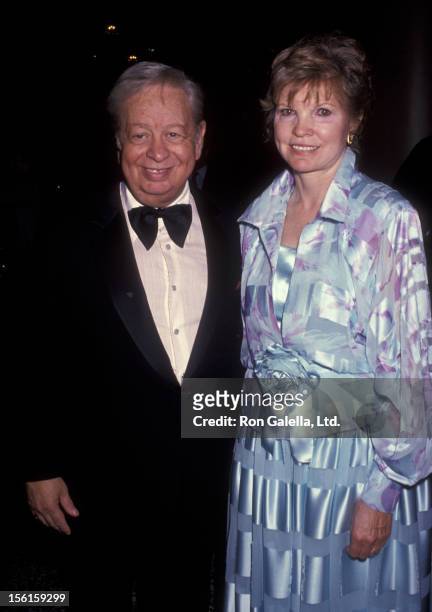 Singer Mel Torme and wife Ali Severson attend Ireland Fun Benefit Gala Honoring Maureen O'Hara on November 6, 1991 at the Beverly Wilshire Hotel in...