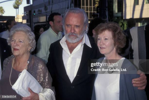 Actor Anthony Hopkins, mother Muriel Hopkins and wife Lyn Davis attend the world premiere of 'The Mask Of Zorro' on July 10, 1998 at the Academy...