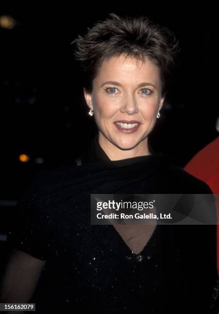 Actress Annette Bening attends the 52nd Annual Tony Awards on June 7, 1998 at Radio City Music Hall in New York City.