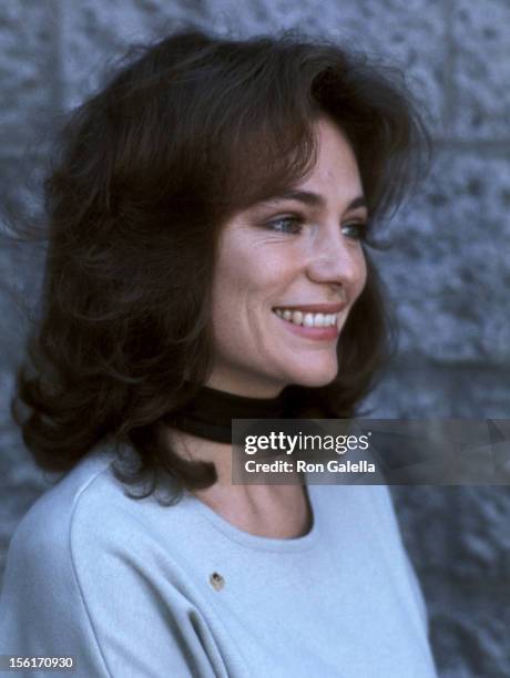 185 Jacqueline Bisset 1977 Photos & High Res Pictures - Getty Images