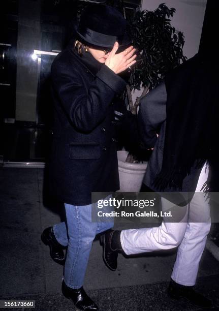 Actress Julia Roberts on May 2, 1994 leaves Nancy Selzer's Home in New York City.