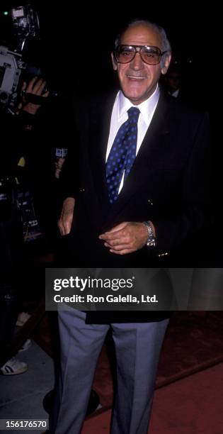 Actor Abe Vigoda attends the premiere of 'Look Who's Talking' on October 12, 1989 at the Academy Theater in Los Angeles, California.